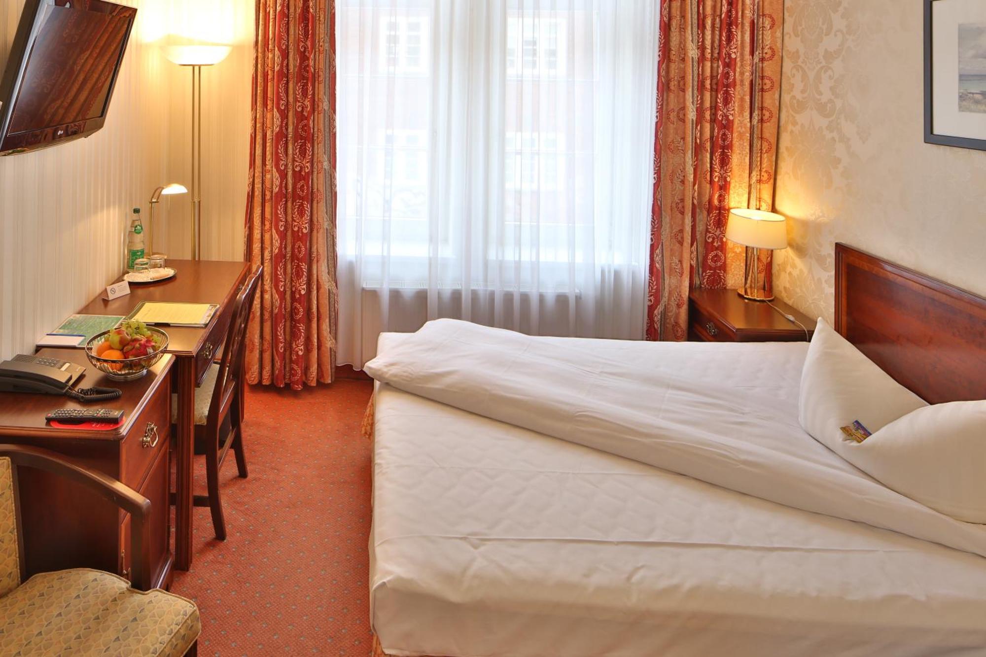 Hotel Elefant Schwerin  Quarto foto