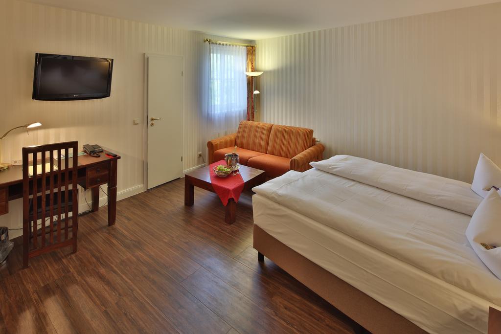 Hotel Elefant Schwerin  Exterior foto