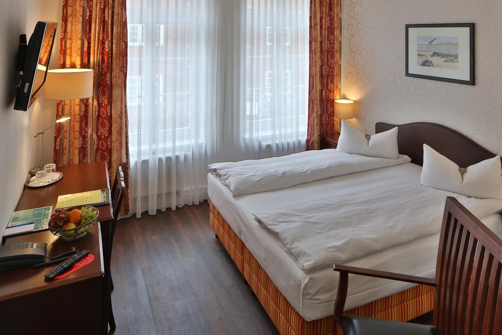 Hotel Elefant Schwerin  Quarto foto